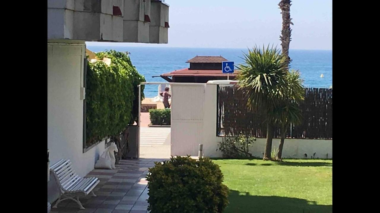 דירות יורט דה מאר Romantico Piso De La Playa Fenals מראה חיצוני תמונה